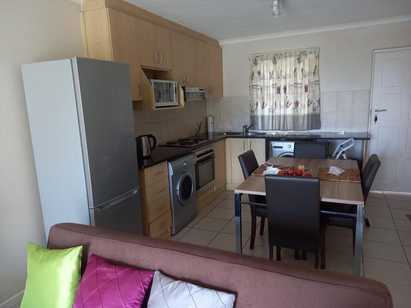 To Let 1 Bedroom Property for Rent in Gordons Bay Western Cape